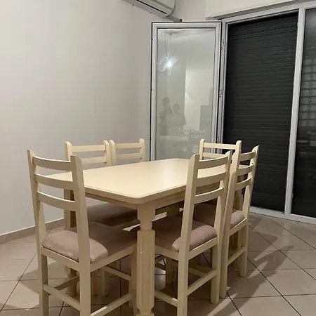 Bleta's House Apartment *